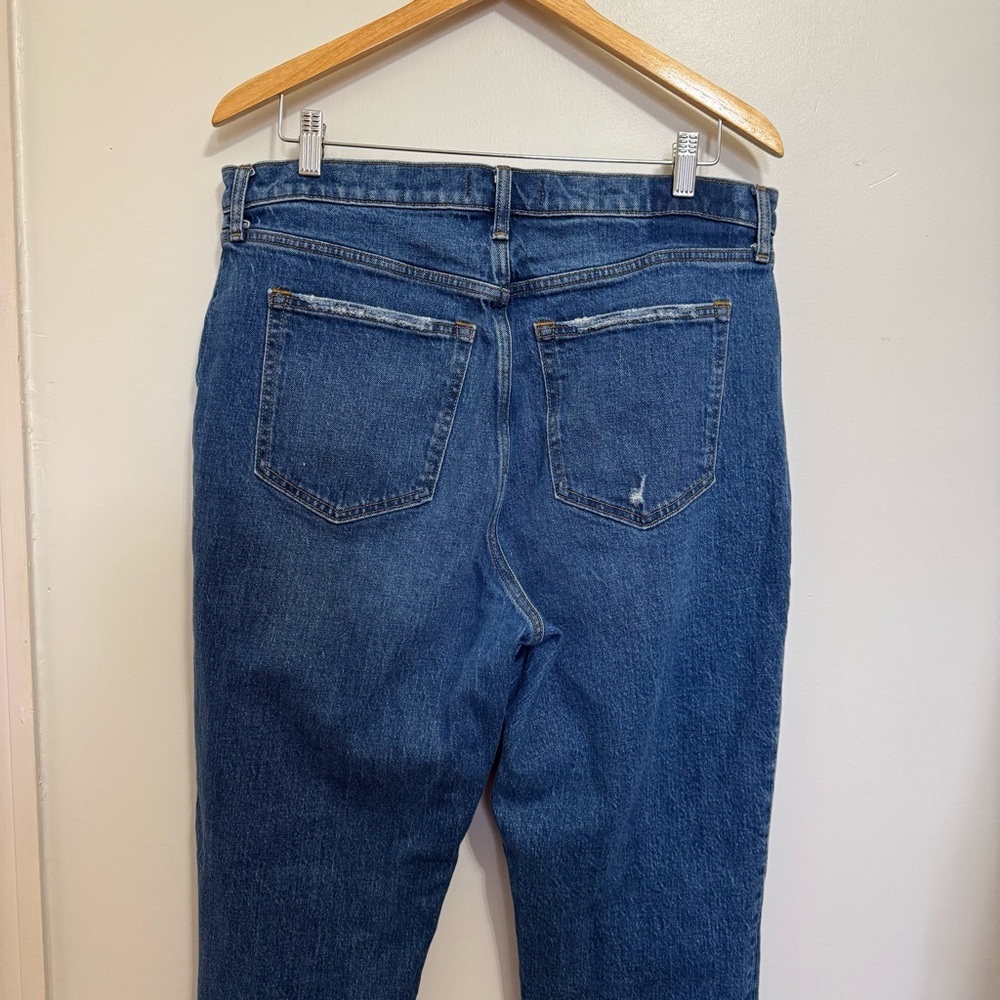Abercrombie & Fitch The Kick Flare Ultra High-Rise Jean - Picture 8 of 9